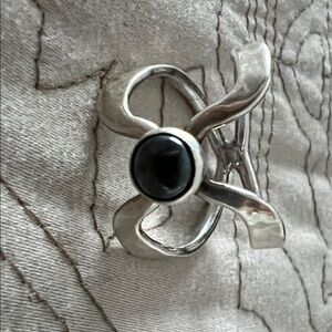 Elegant Silver and Black Women's Ring